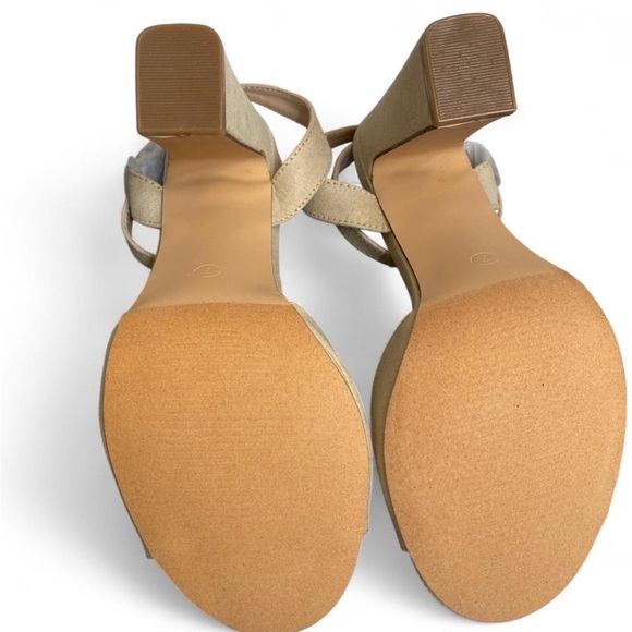 Lulus Laren Natural Suede Block Heels - Picture 5 of 7